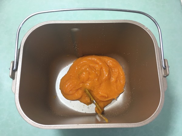 Willow Squash Bean Paste Buns recipe