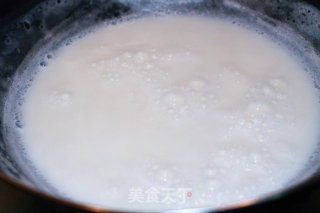 Relieving Gluttonous Snacks: Milk-flavored Amber Walnuts recipe