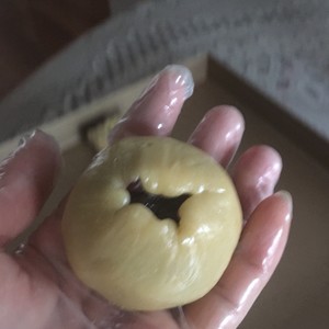Cantonese-style Moon Cakes (milk Flavor) recipe