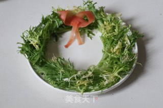 Christmas Wreath Salad recipe