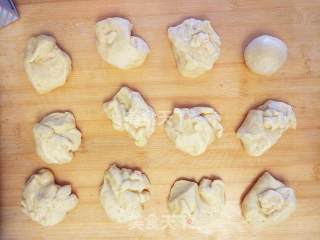 #柏翠大赛#pooh Bears Squeezing Small Bread recipe