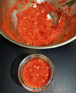Goji Berry Chili Sauce recipe