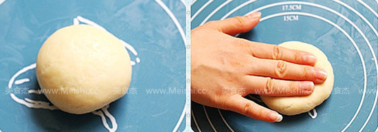 Su-style Fresh Meat Moon Cakes recipe