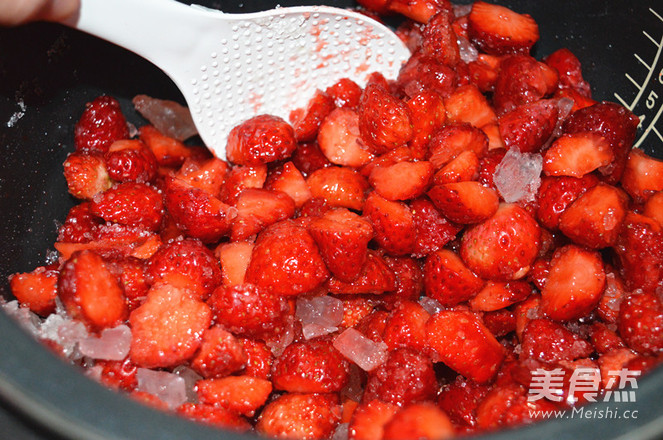 Rice Cooker Version of Strawberry Jam recipe