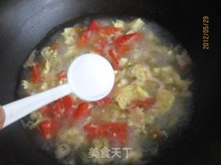 Tomato White Clam and Egg Soup recipe
