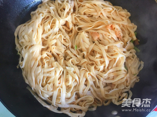 Braised Noodles with Beans recipe