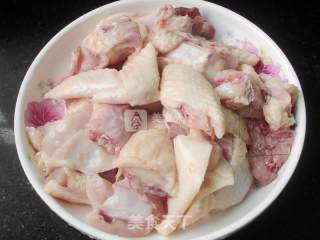 Chestnut Chicken Claypot recipe