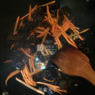 Vegetarian Fried Black Fungus recipe