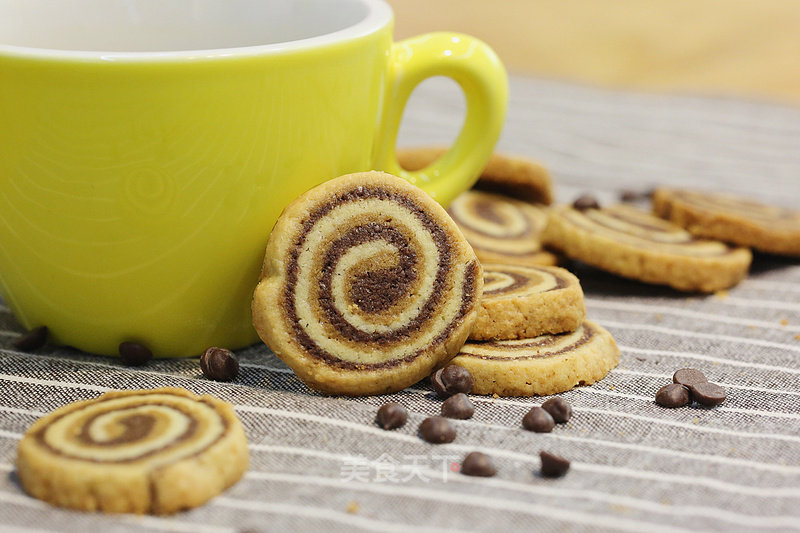 Three-color Swirl Cookies recipe