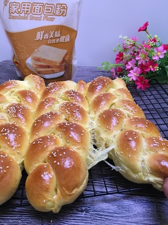 Xiangxue Flour Pumpkin Braid Bread recipe