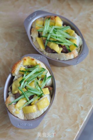 #四session Baking Contest and It's Love to Eat Festival# Roasted Duck Cheese Bread Cup recipe