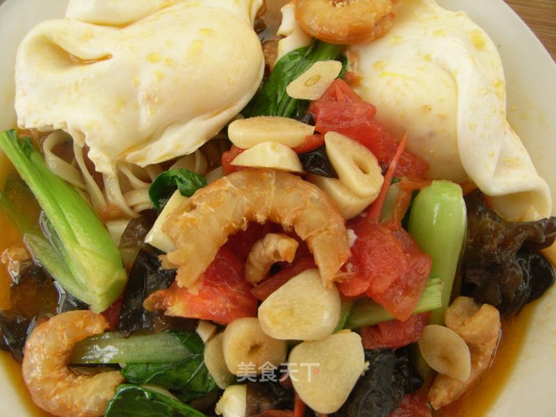 Seafood Poached Egg Noodle recipe