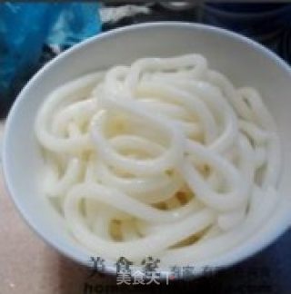 Ding Ding Simmered Udon Noodles recipe