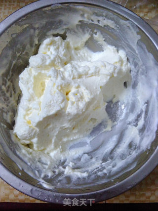 Weird and Lovely & Durian Layer Cake recipe