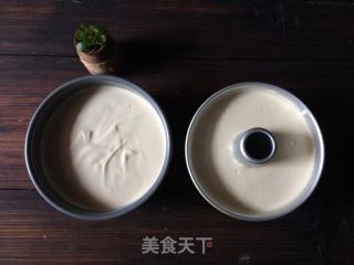 #四session Baking Contest and is Love to Eat Festival# Chimney Chiffon Yogurt Strawberry Cake recipe