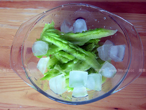 Iced Bitter Gourd recipe