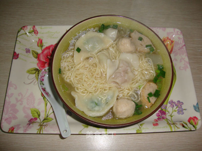 [wonton Dumpling Noodles in Soup]---it's Not Too Cold this Spring recipe