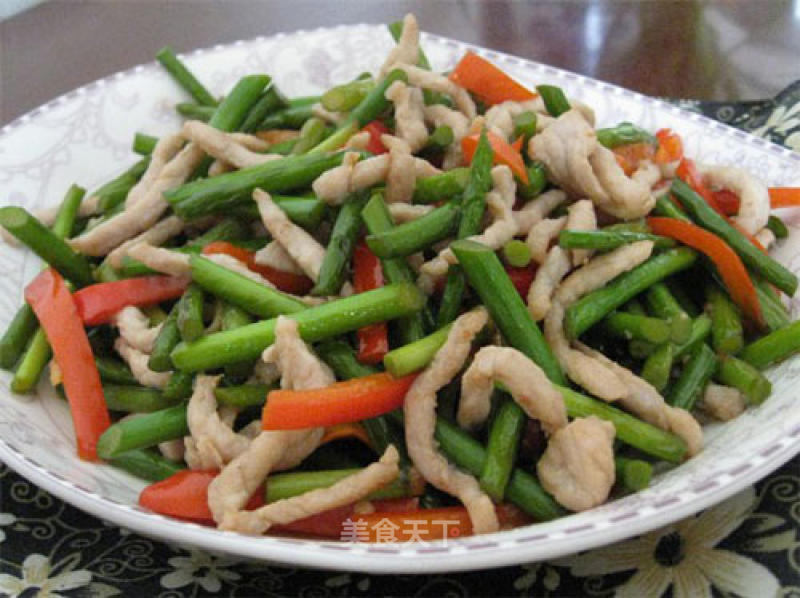 Stir-fried Shredded Pork with Garlic Moss recipe