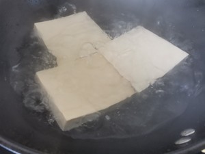 Light Version of Roasted Thick Tofu/basic Version of Dried Tofu with Seaweed recipe