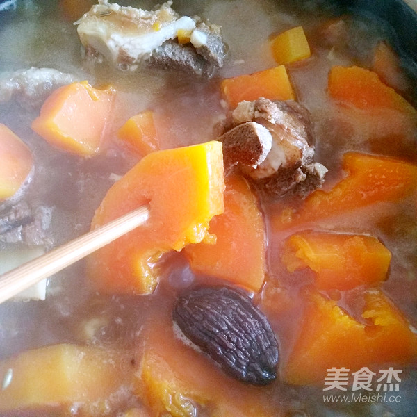 Beef Bone Papaya Soup recipe
