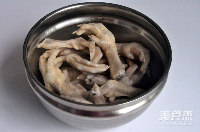 Braised Chicken Feet recipe