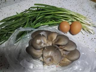Scrambled Eggs with Mushrooms and Chives recipe