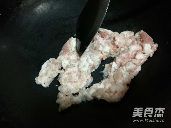 Stir-fried Minced Pork with Sour Garlic Moss recipe