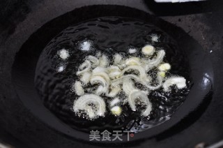 Fried Pork with Sauerkraut Vermicelli recipe