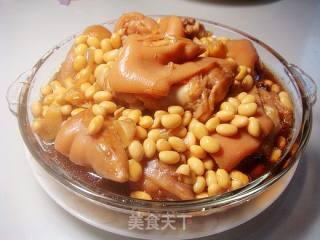 Soy Stewed Trotter recipe