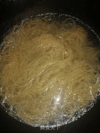 Hot and Sour Cold Noodles recipe