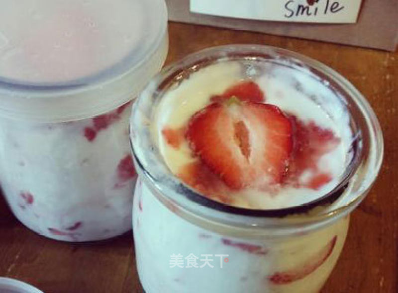 Strawberry Yogurt recipe