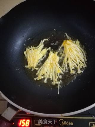 Pan-fried Enoki Mushroom recipe