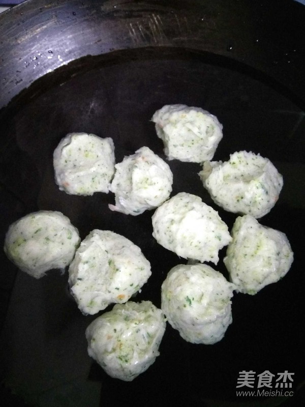 Homemade Fish Balls for Children recipe