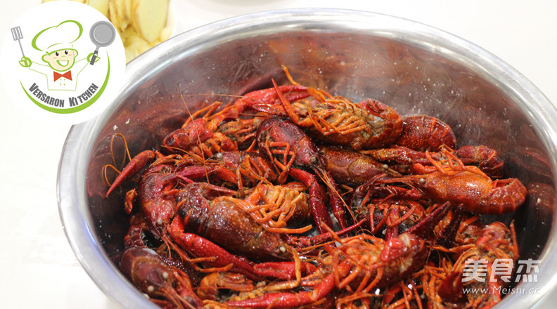 Awaken The Taste Buds of Early Autumn-spicy Crayfish recipe