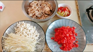 No Vinegar or Additives, 10 Minutes to Make A Sour and Delicious Beef with Sour Soup recipe