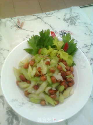 Stewed Celery with Edamame recipe