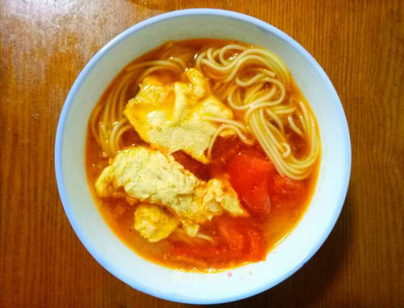 Light Dinner-quick Hand Noodle Soup