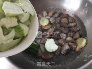 【luffa Clam Soup】 recipe