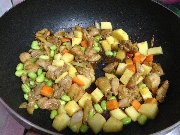 Chicken Drumsticks and Potato Braised Rice recipe