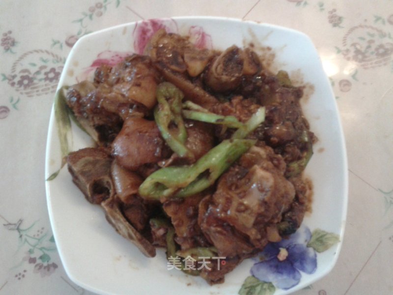 Braised Pork Trotters with Soy Sauce recipe