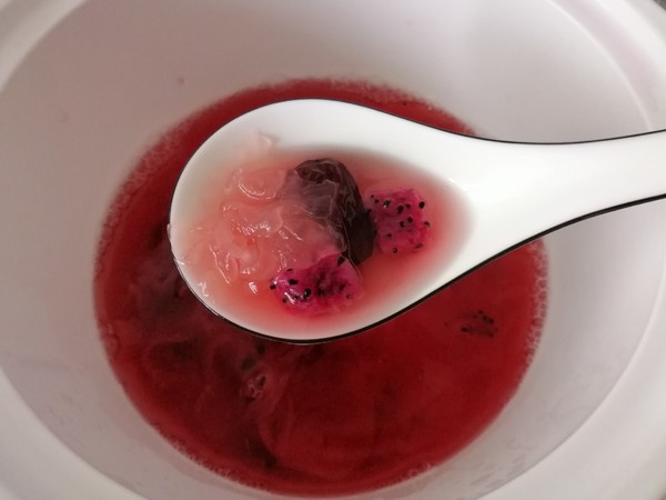 Dragon Fruit Tremella Soup recipe