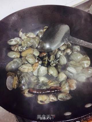 Stir-fried Clams recipe