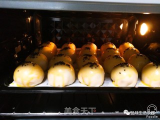 Crispy on The Outer Skin, A Yolk Crisp with A Bite Off The Scum recipe