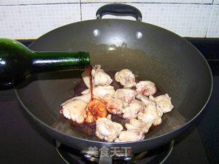 Braised Chicken Wings with Red Wine and Chestnut recipe