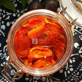 Dried Tomatoes in Oil recipe