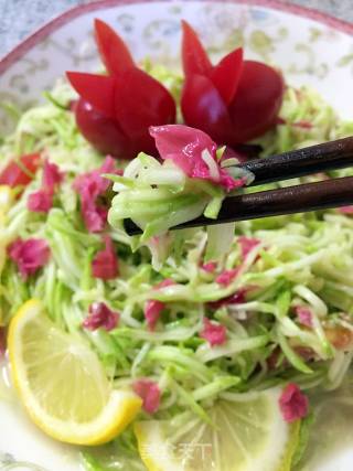 Delicious to Crying Rose Zucchini Shreds recipe