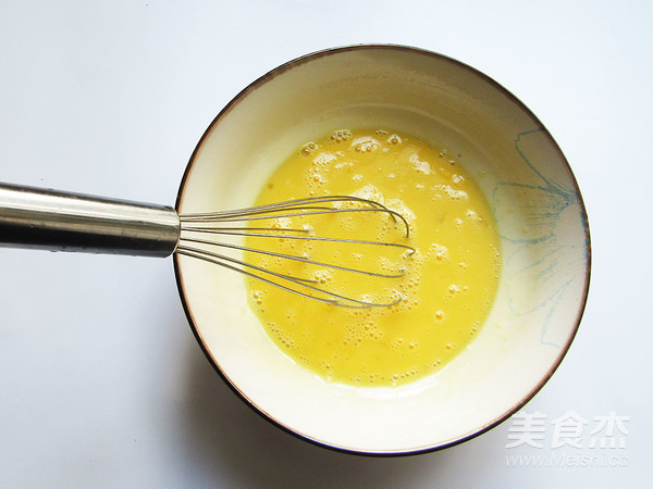 Crucian Steamed Egg recipe