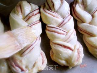 Bean Paste Braid Bun recipe