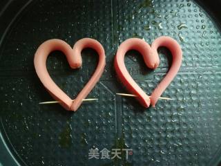 Electric Baking Pan One Ham Heart-shaped Poached Egg recipe