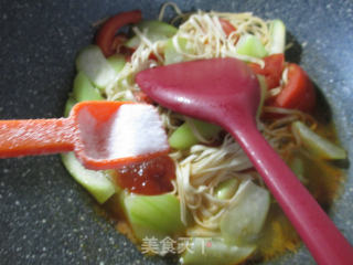 Tomato Night Blossom Noodles recipe